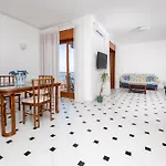 Capo Sereno - Large & Bright With Terrace Apartamento