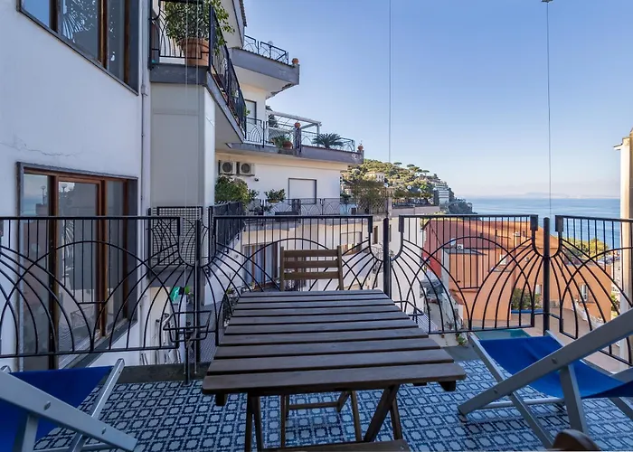 Capo Sereno - Large & Bright With Terrace Lägenhet Sorrento