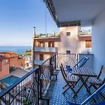 Capo Sereno - Large & Bright With Terrace Apartman