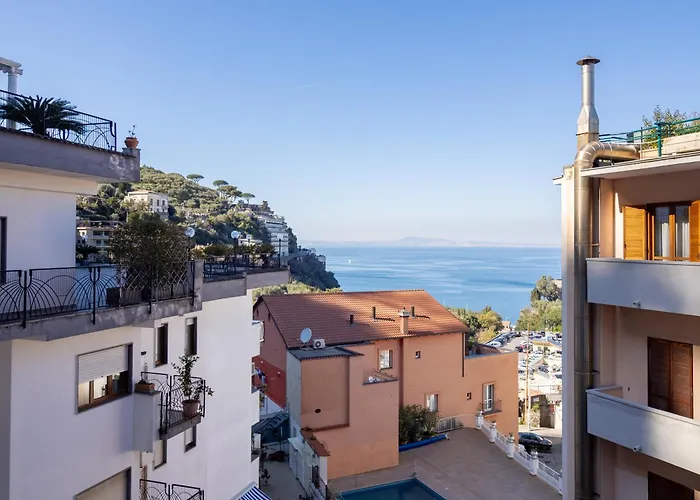 Capo Sereno - Large & Bright With Terrace Σορέντο